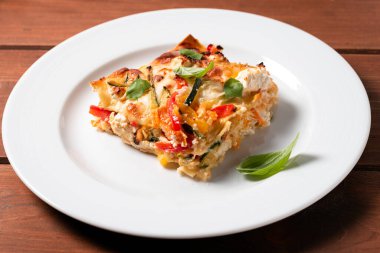 Lezzetli vejetaryen lazanya, kabak, patlıcan ve ricotta, İtalyan mutfağı. 