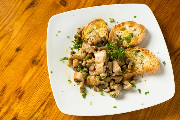 Bacon and mushrooms — Stock Photo, Image