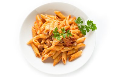 Mezze penne domuz eti et ve domates sosu ile