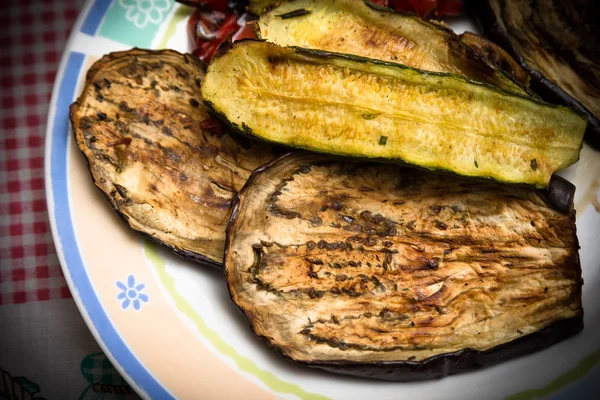 Verduras a la parrilla —  Fotos de Stock