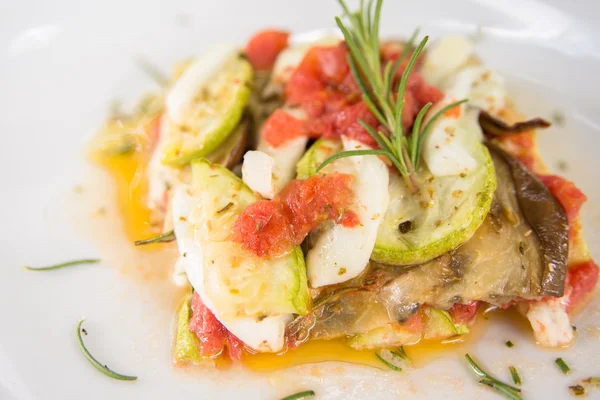 Ricetta melanzane e zucchine — Foto Stock