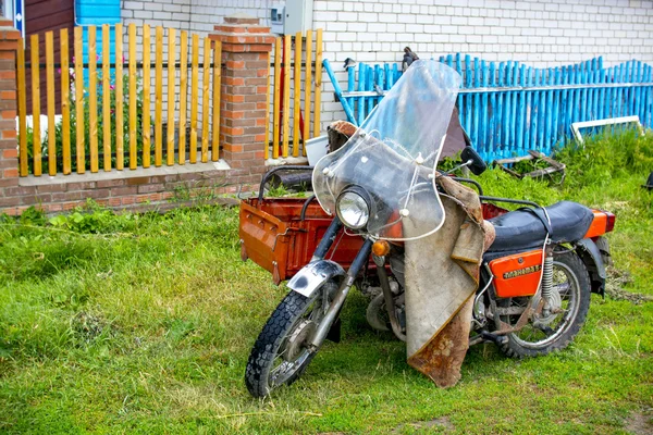 Üç tekerlekli bisiklet - Sovyet motosiklet üretim