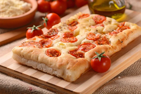 Focaccia domates ile