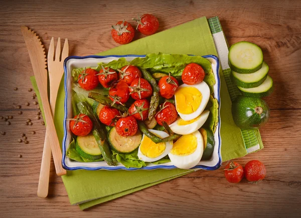Salát z vařené zeleniny — Stock fotografie