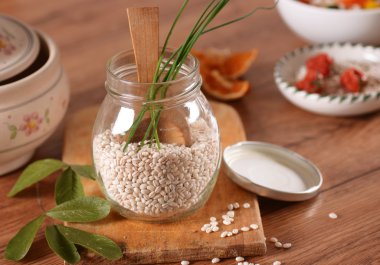 pearled barley in the jar clipart