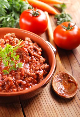 kabın içinde et sosu