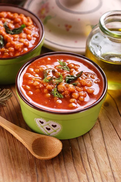 ボウルにレンズ豆のスープ — ストック写真