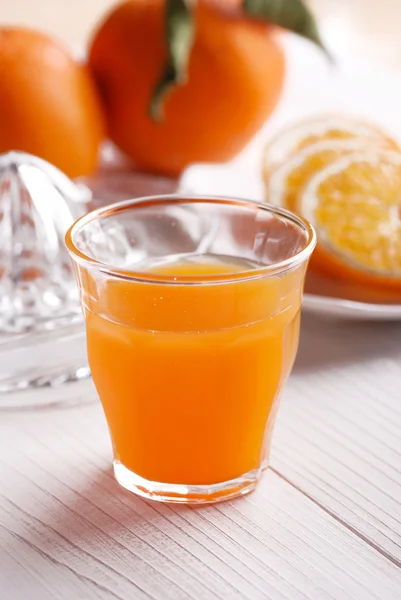 Orange juice in glass — Stock Photo, Image