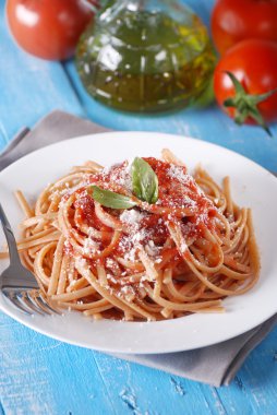 Domates soslu spagetti.