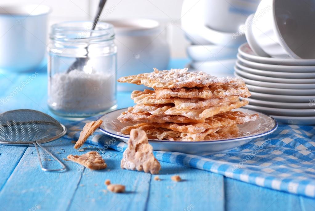 chiacchiere - traditional Italian pastries