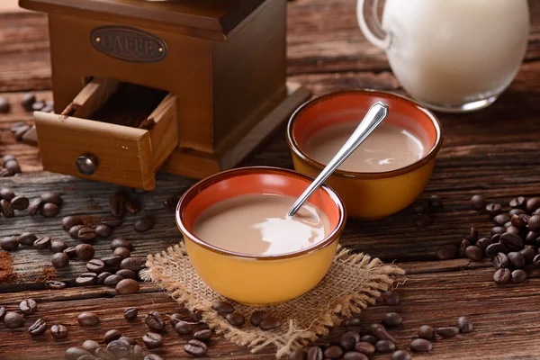 Yogurt flavored coffee — Stock Photo, Image