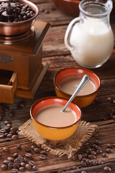 Yogurt flavored coffee — Stock Photo, Image