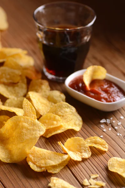 Fries with soft drink — Stock Photo, Image