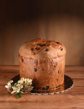 Klasik İtalyan panettone