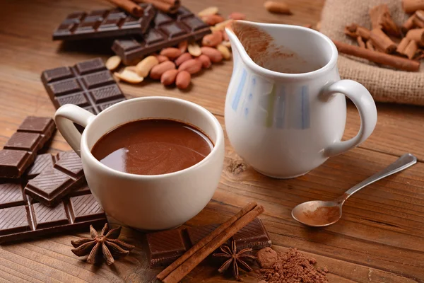 Hot chocolate on the table — Stock Photo, Image