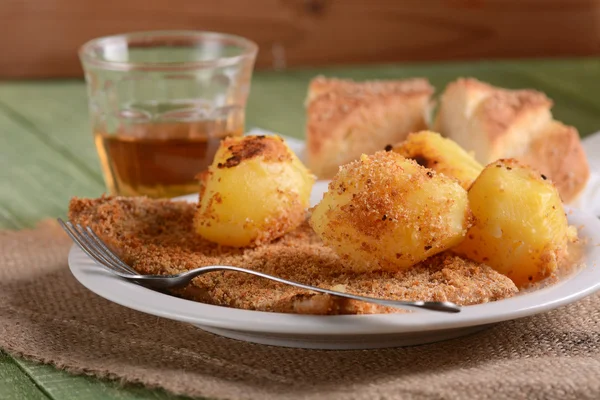 Carne di maiale e patate al forno — Foto Stock