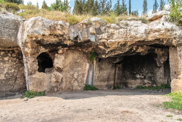 İsrail'in Lachish bölgesinde bulunan mağaralar