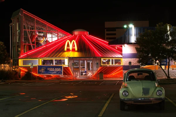 Mcdonald 's restaurant in roswell — Stockfoto