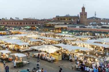 Jamaa el Fna, Marakeş'te kare