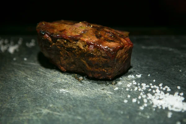Marha steak közepes az ritka — Stock Fotó