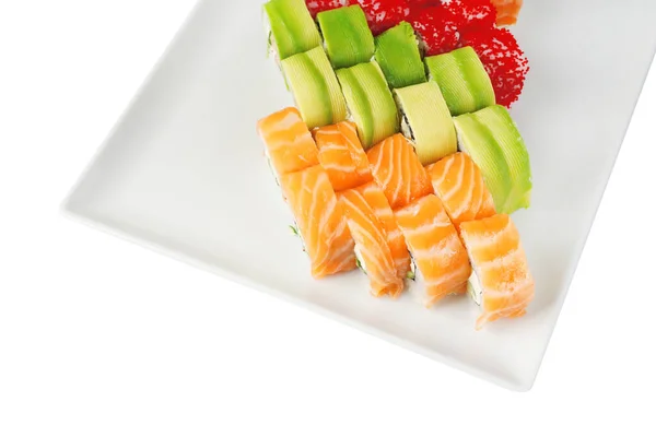 Rouleaux Sushi Sur Une Plaque Isolée Sur Blanc — Photo