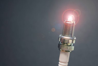 Kopyalama alanı olan koyu bir arkaplanda buji oluştur