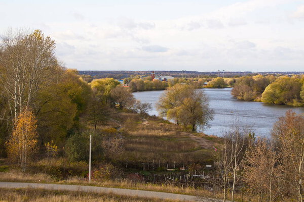 Вид с моста на Москву. Бронницы Московская область осенью 2020 года