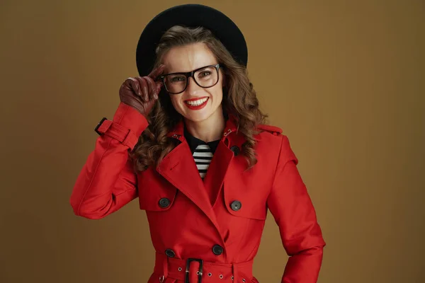 Hello Autumn Portrait Happy Modern Woman Red Coat Black Beret — Stock Photo, Image