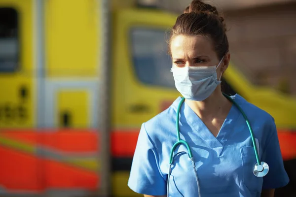 Covid Pandemic Pensive Modern Paramedic Woman Uniform Stethoscope Medical Mask — Stock Photo, Image