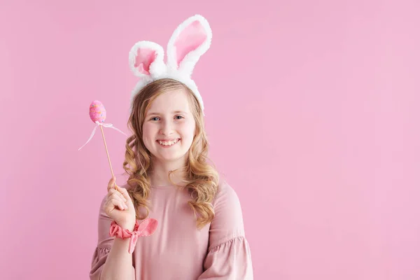 Portrait Fille Élégante Heureuse Robe Rose Avec Des Oreilles Lapin — Photo