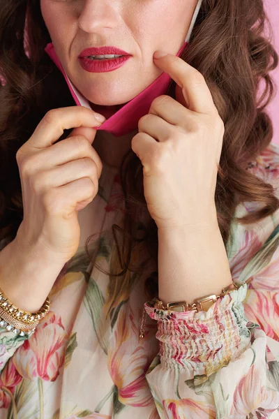 Stylish Woman Long Wavy Brunette Hair Pink Mask Concerned Skin — Stock Photo, Image