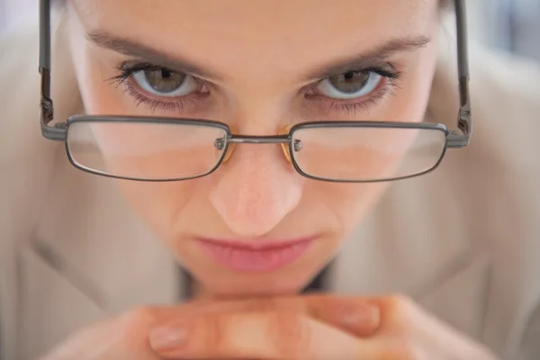 Closeup on business woman wearing eyeglasses — Stock Photo, Image