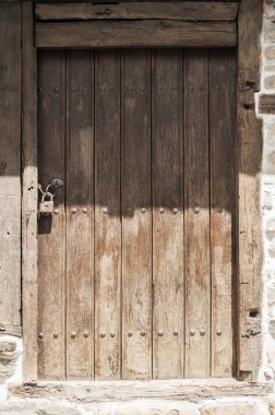eski ahşap kapı