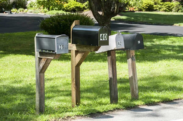 Amerikanska utomhus metall postlådor — Stockfoto