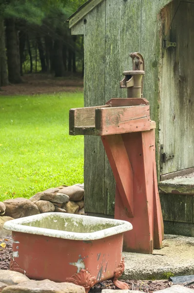 Cast iron pitcher hand water pump