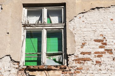 Eski yıpranmış grunge pencere