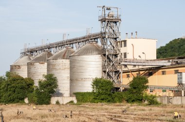 Eski Fabrika arka görünümü