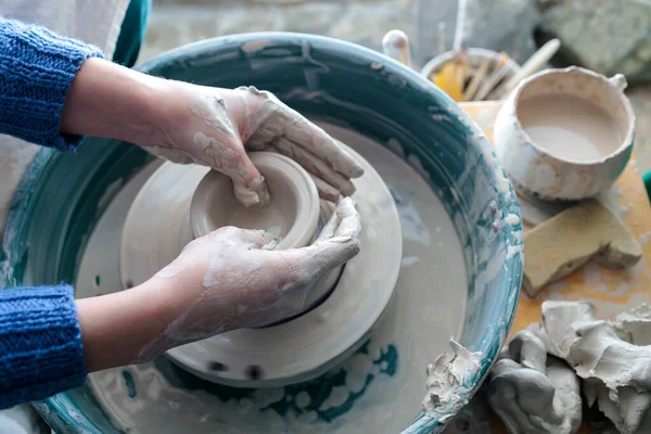 Making Clay Cup Potter Wheel Fascinating Hobby Creation Clay Products — Stock Photo, Image