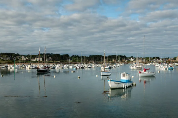 Ploumanach France August 2020 Harbor Ploumanach Partially Cloudy Day Summer — 图库照片