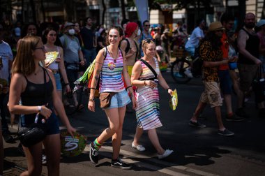 Viyana, Avusturya - 19 Haziran 2021: Viyana 'da Sosis Halkası Gururu