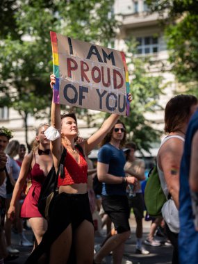 Viyana, Avusturya - 19 Haziran 2021: Viyana 'da Sosis Halkası Gururu