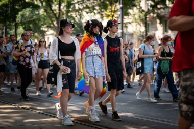 Viyana, Avusturya - 19 Haziran 2021: Viyana 'da Sosis Halkası Gururu