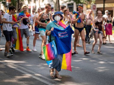 Viyana, Avusturya - 19 Haziran 2021: Viyana 'da Sosis Halkası Gururu