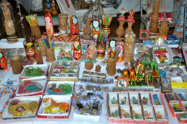 el sanatları antika dükkanı