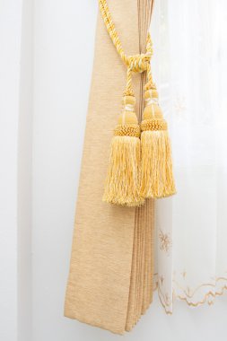 Klasik perde Püskül