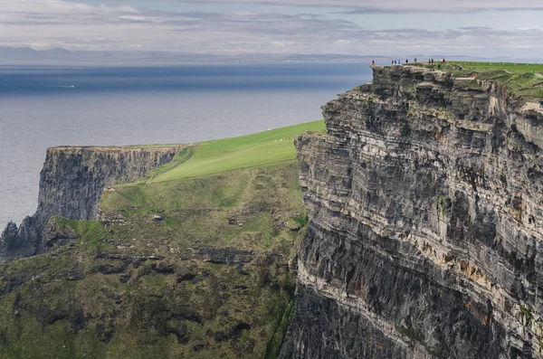 Moher, İrlanda'nın Simgesel Yapı kayalıklarla — Stok fotoğraf