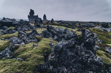 şaşırtıcı kaya oluşumu, Londrangar, Snaefellsness Yarımadası, İzlanda