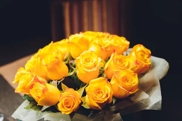 Top View of Japanese Yellow Roses from Street Market. — Stok Foto