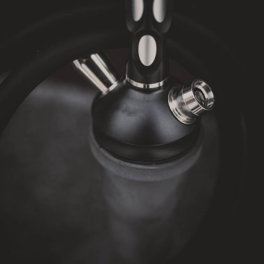 Nargile 'nin bir parçası, modern tasarım, arka planda.