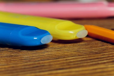 POD e-sigara veya nikotin buhar makinesi e-kalem.